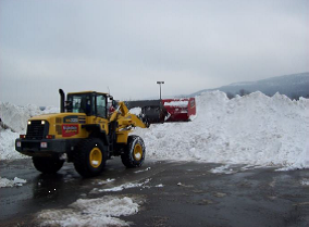 Snow Removal Palisades Center Shopping Mall in Nyack Rockland County NY